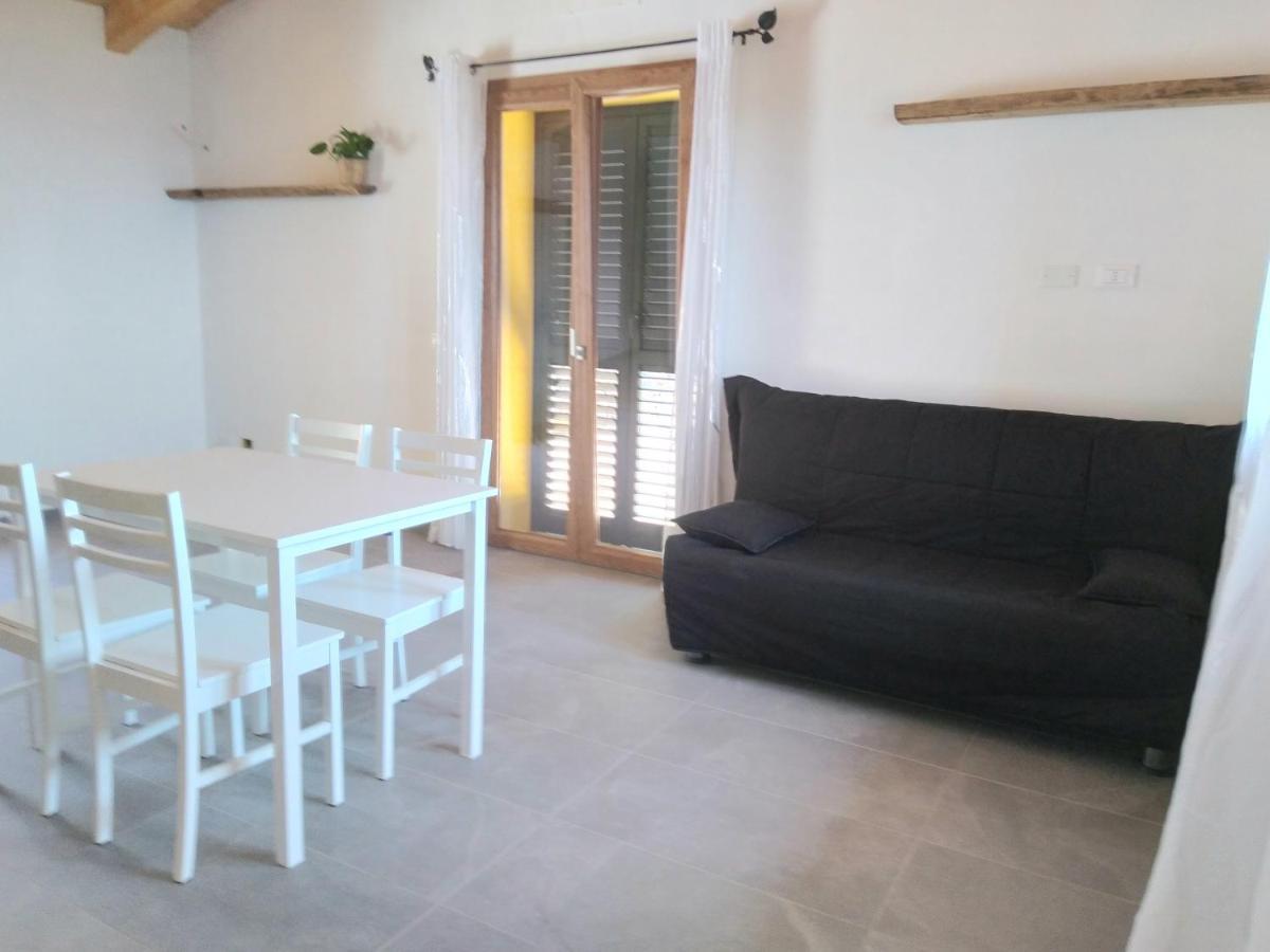 Sasseta Agriturismo Le Macere מראה חיצוני תמונה